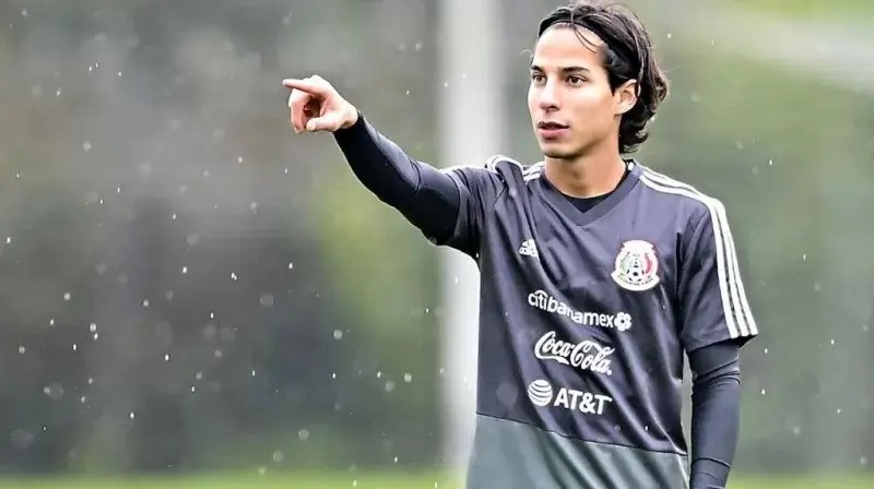 Betis solo prestará a Diego Lainez para la fecha FIFA