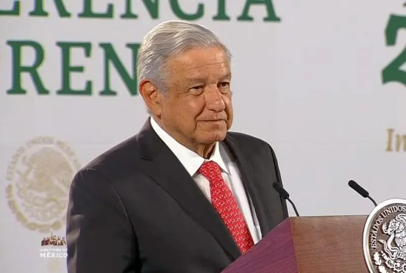 La valla se coloco porque conservadores están molestos: AMLO