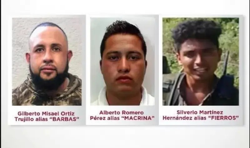 Ofrecen 500 mil pesos por responsables de ejecución de policías en Edomex