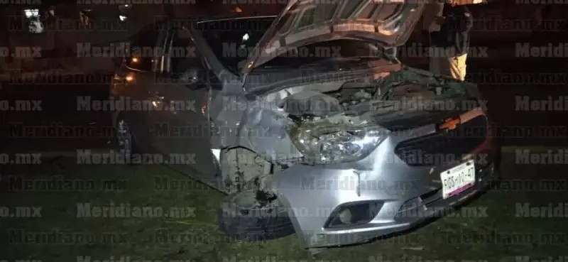 Dos lesionados tras fuerte accidente en San José del Valle