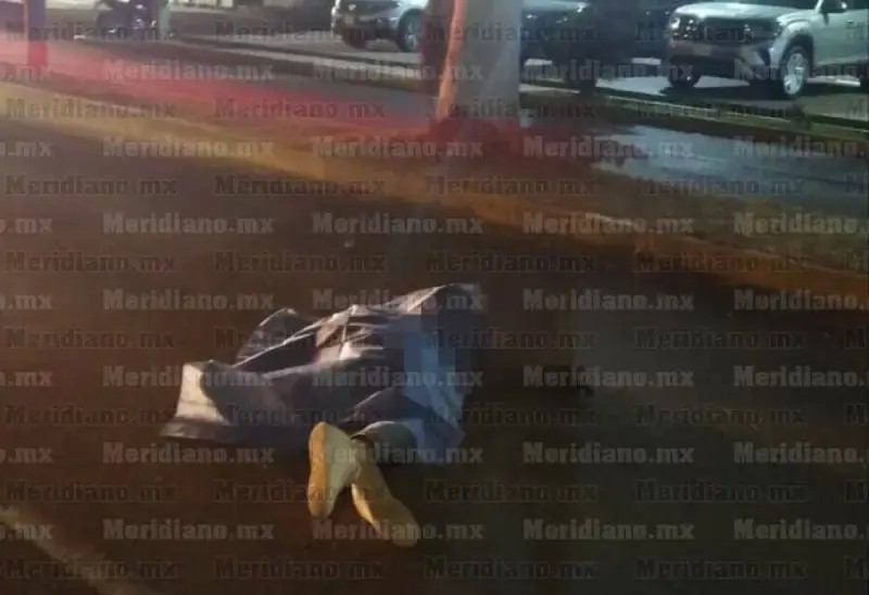 Muere joven motociclista tras brutal derrape en la avenida Insurgentes