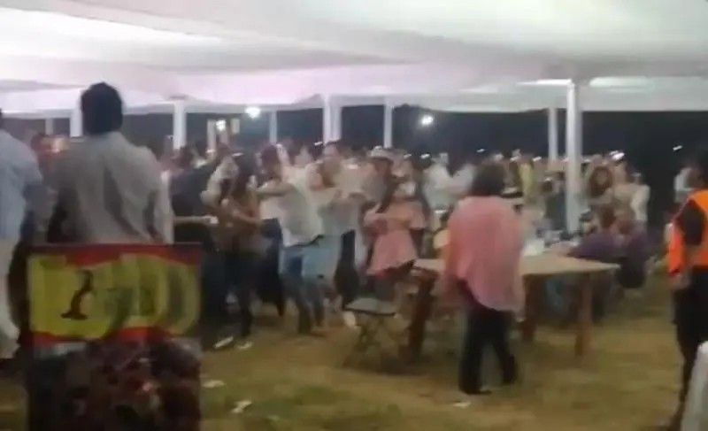 VIDEO: Realizan baile masivo en Aguascalientes en plena pandemia