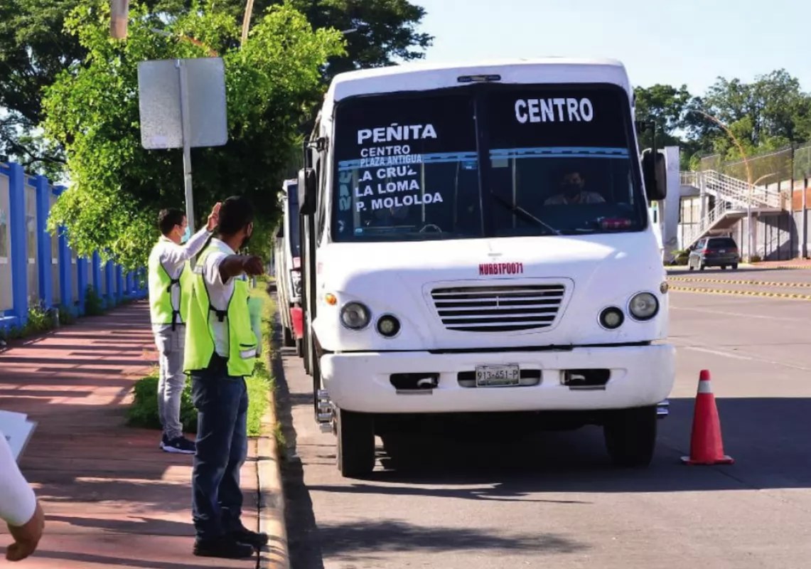 Revisar la tarifa de transporte no significa un aumento: Fugio Ortiz