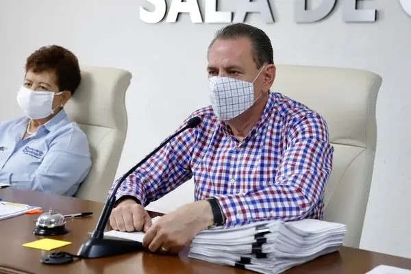 Aprueba Cabildo desincorporacion de predios municipales a favor de escuelas