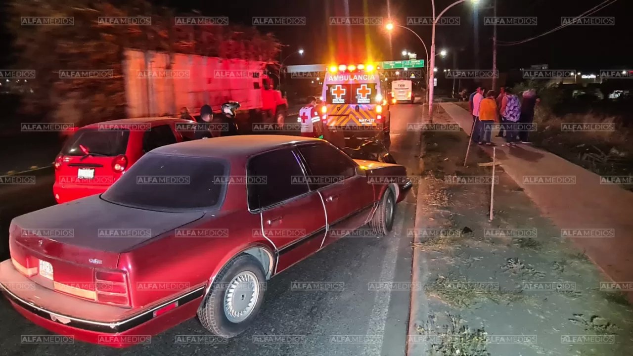 Sedan arrolla a un hombre en la col jazmines de esta ciudad