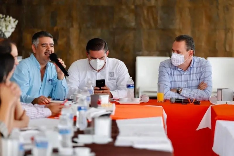 Gestiona Jaime Cuevas financiamiento para empresarios