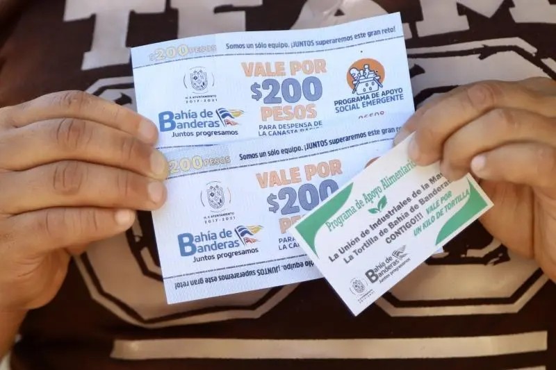 Vales de despensa canjeables han sido un gran apoyo a comerciantes