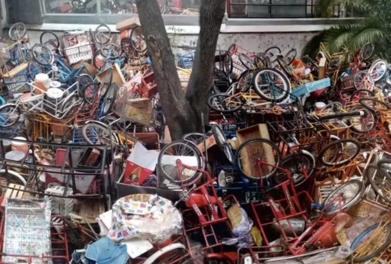 Indignación en redes por retiro de triciclos en Polanco