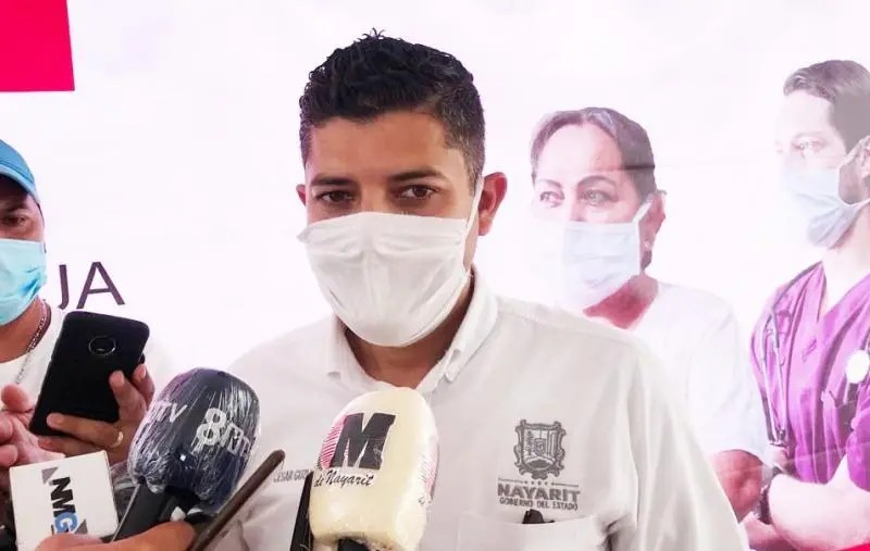 Jóvenes son los que están llevando el COVID-19 a sus hogares: César Guzmán