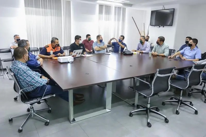 Llama Dávalos a Estar Atentos Ante los Efectos que Pudiera Causar el Huracán ‘Genevieve’