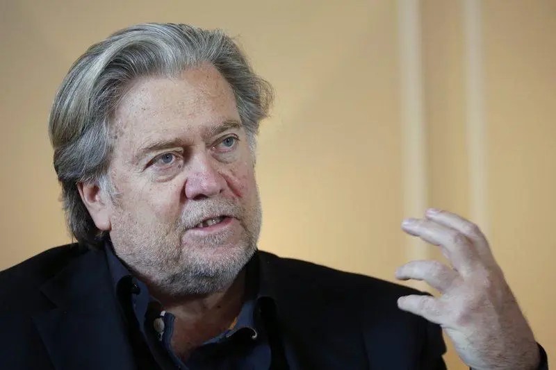Detienen a Steve Bannon por presunto fraude en la campaña para construir el muro con México