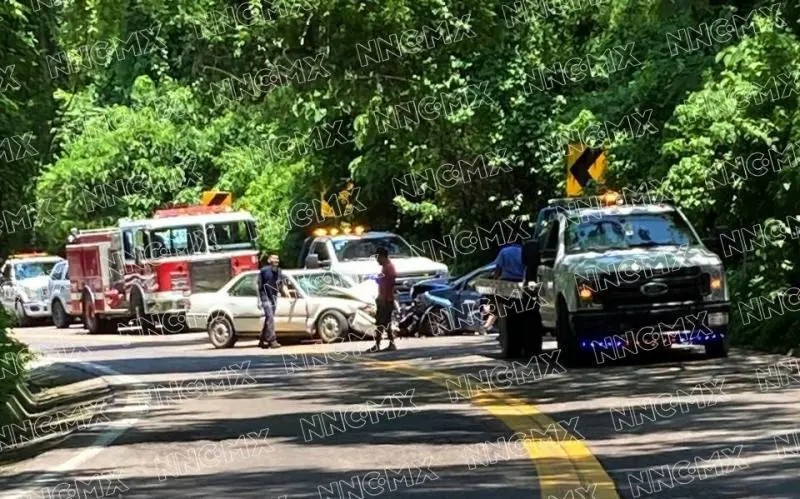 6 heridos en brutal accidente por la carretera 200