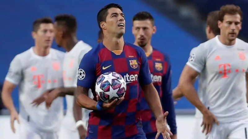 Koeman \"echa\" a Luis Suárez