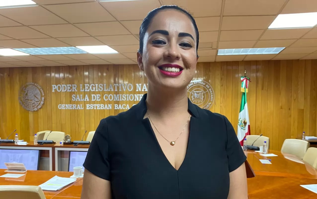 Aprueban en comisiones iniciativa sobre los notarios