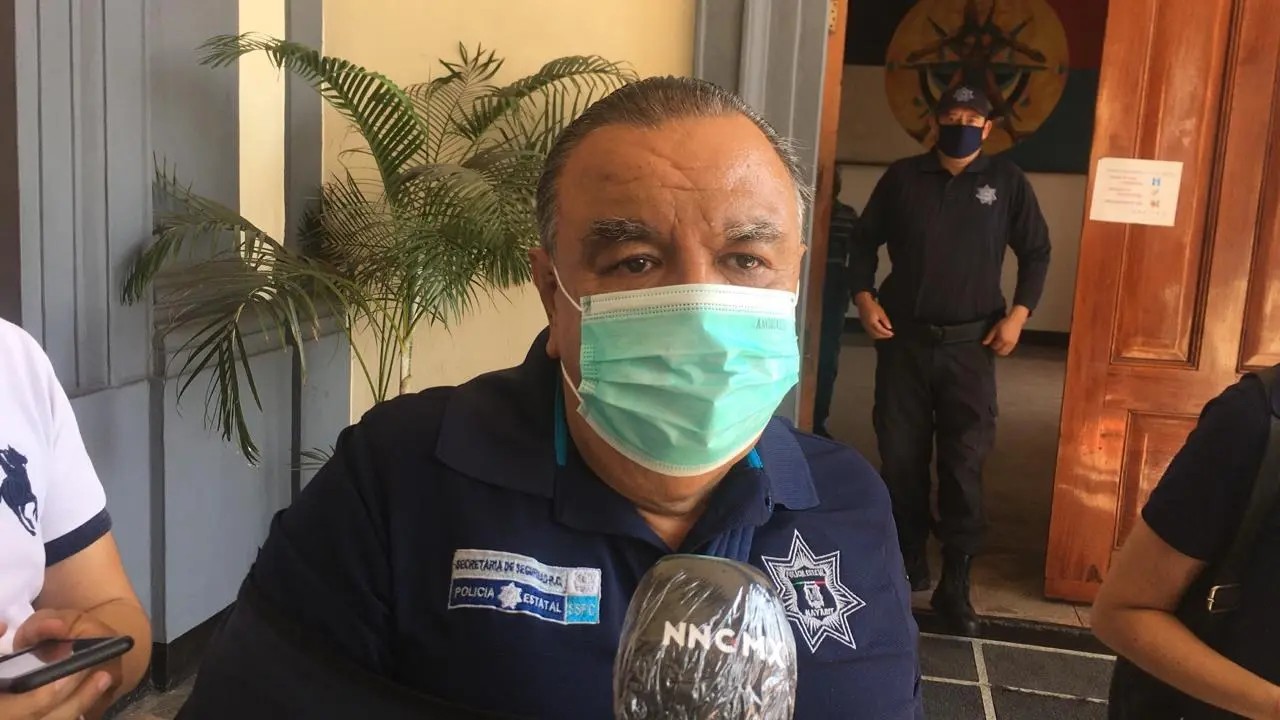 \"Estamos pagando el precio de no cumplir con la sana distancia\"