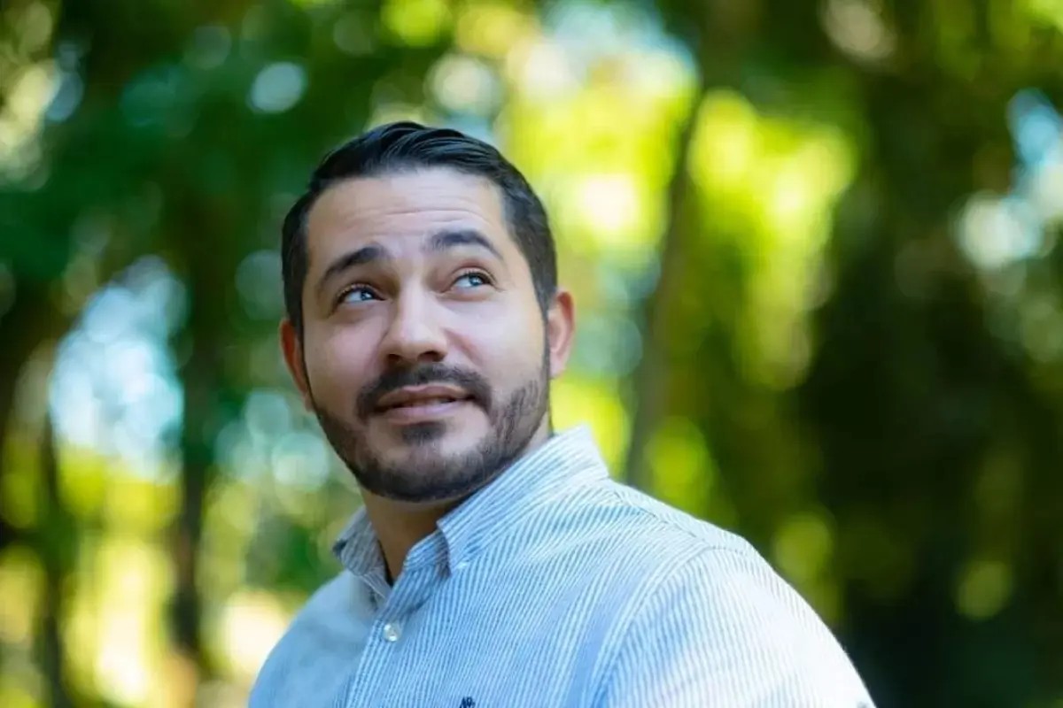 Niegan amparo a José Luis Tovar y validan su suspensión temporal