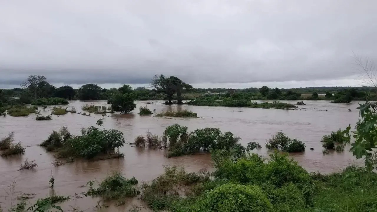 Reportan riesgos en ríos de Nayarit