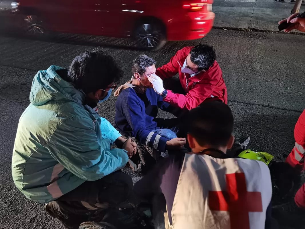 Cafre abandona a su suerte a motociclista herido