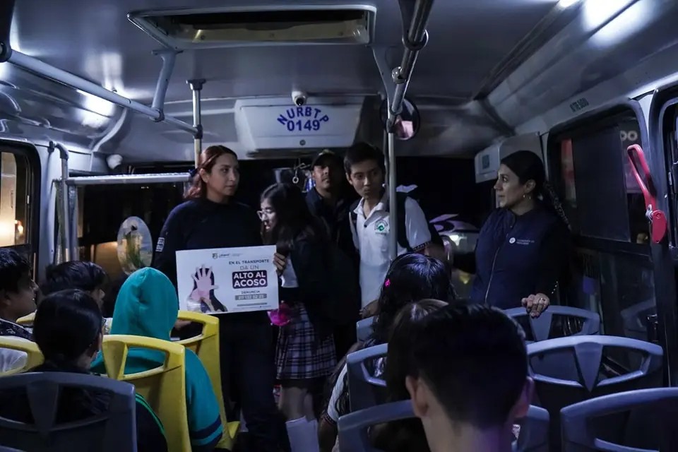 Brinda gobierno del estado operativo de prevención y combate al acoso sexual contra mujeres