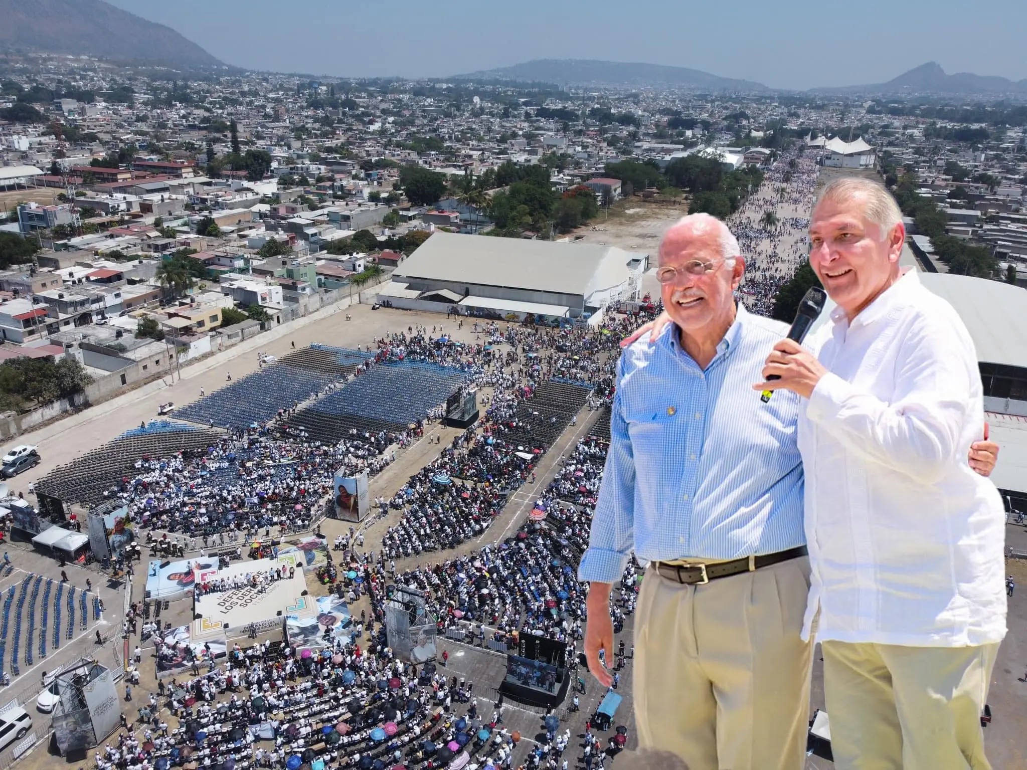 Realizan marcha por “La Defensa de los Derechos Sociales en Nayarit”