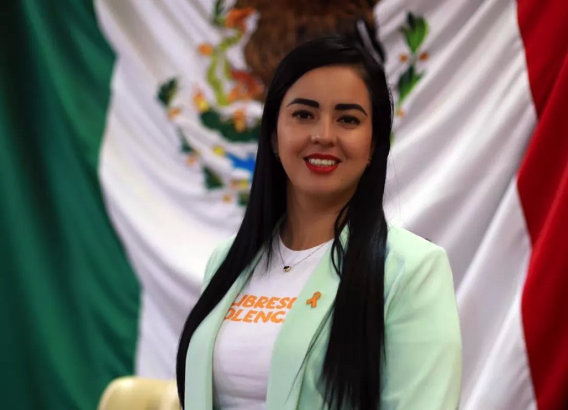 La música es para escuchar, no para accionar: Alba Cristal