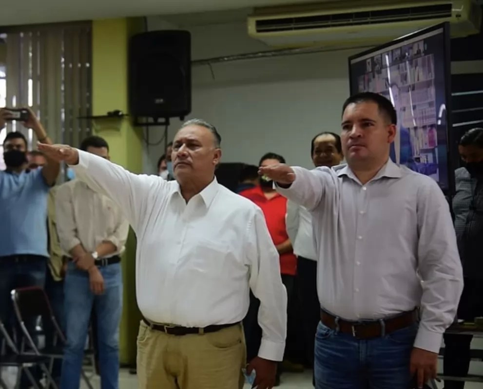 Chava Hernández toma protesta como candidato del PRI al Senado