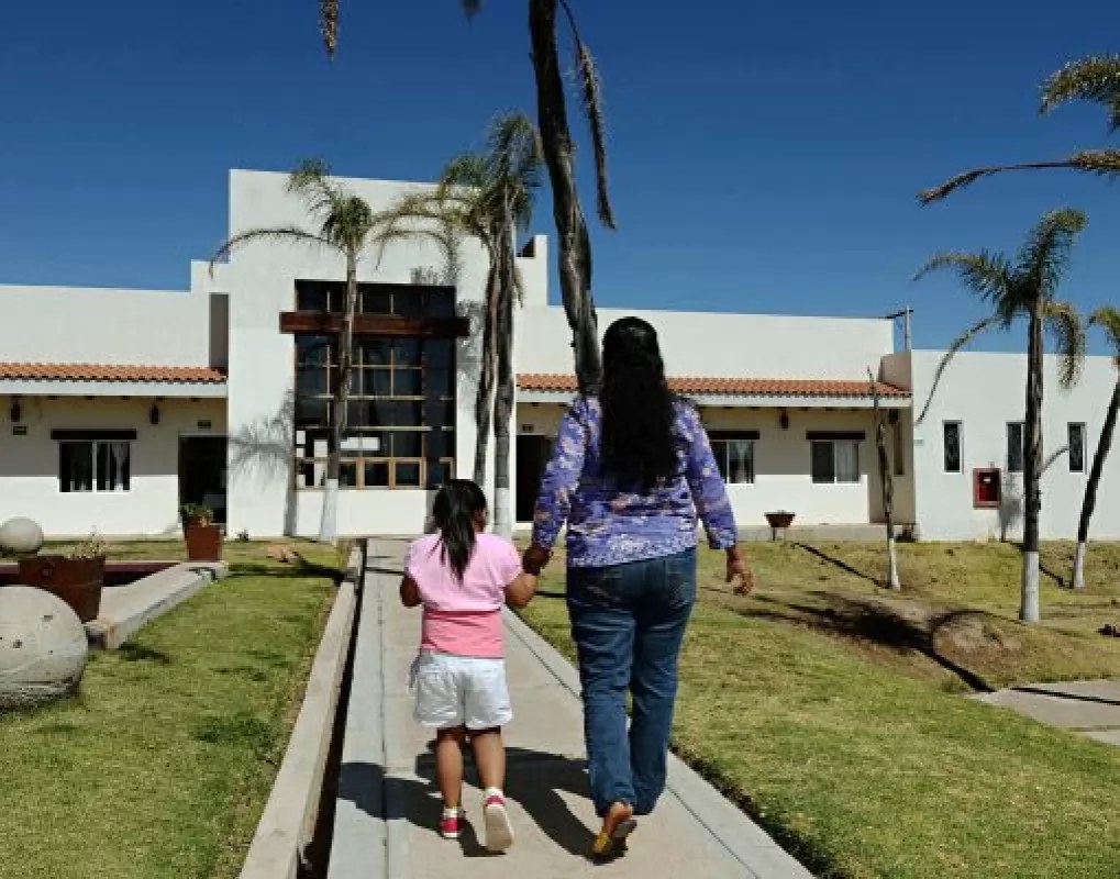 Fortalece Conavim estrategia de atención a mujeres