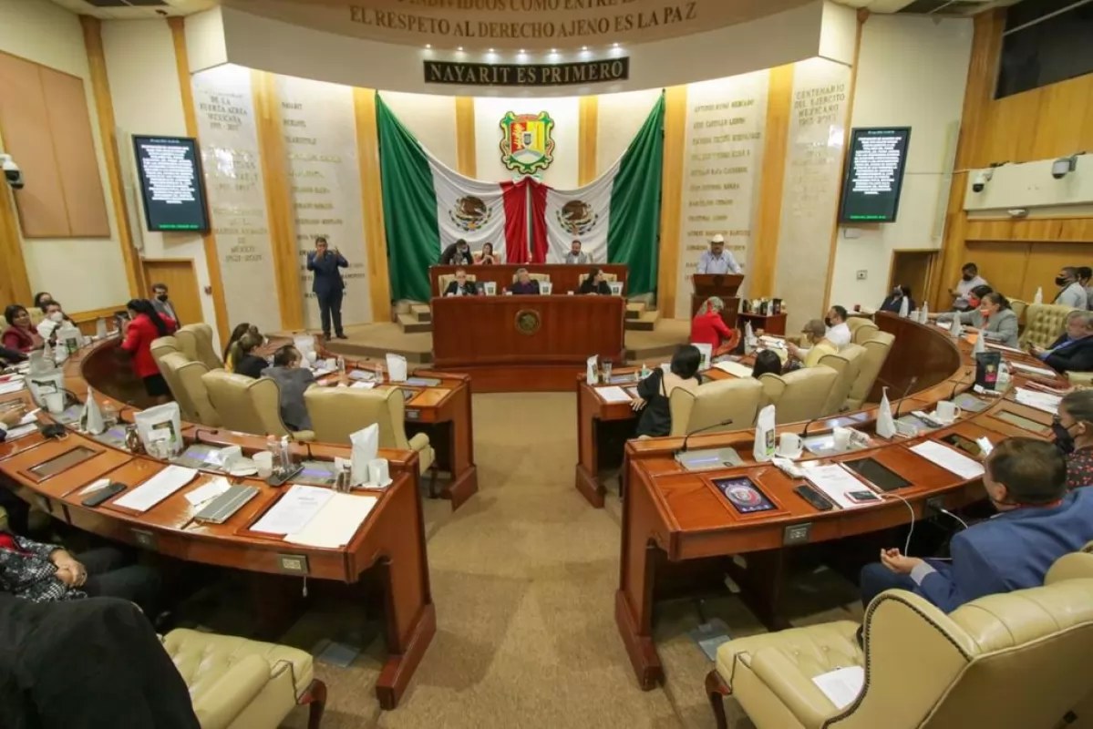 Velará Congreso de Nayarit por viviendas dignas y desarrollo turístico