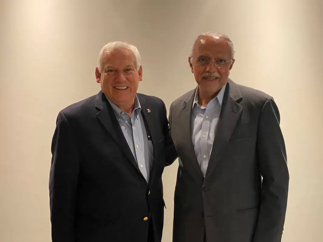 Invita Navarro Quintero al titular de SADER a su toma de protesta