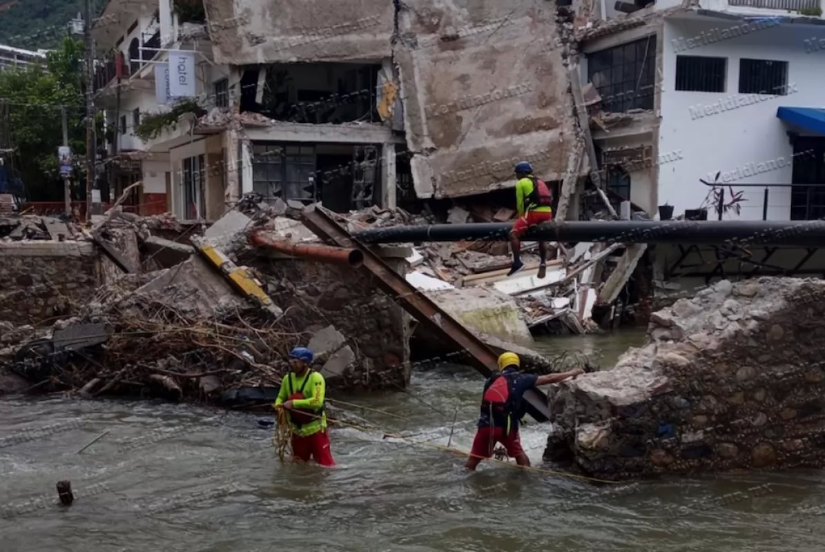 ¡guardavidas siguen buscando a berenice!