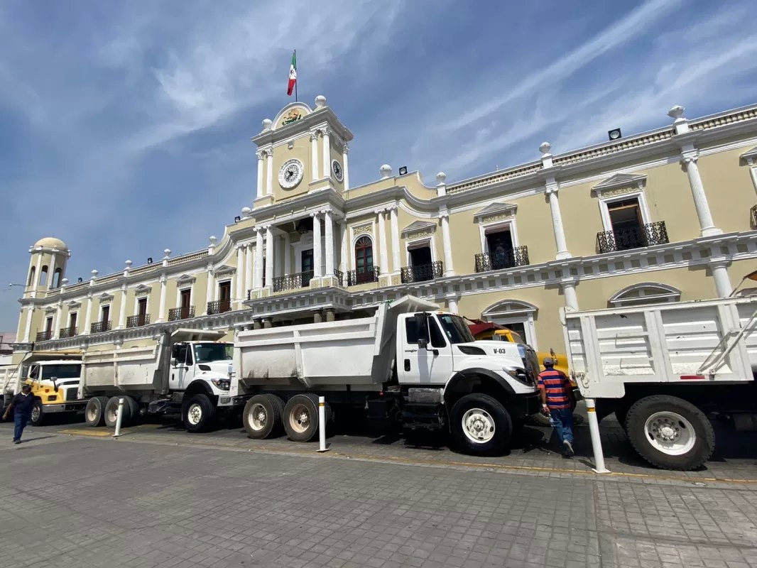 Dará el Gobierno de Nayarit apoyo de 2000 pesos a transportistas de material