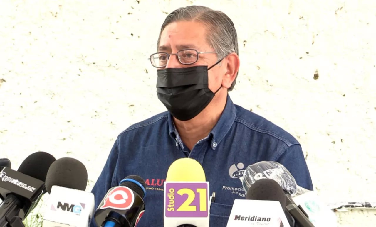 Rompe vacuna la tercera ola de COVID en Nayarit