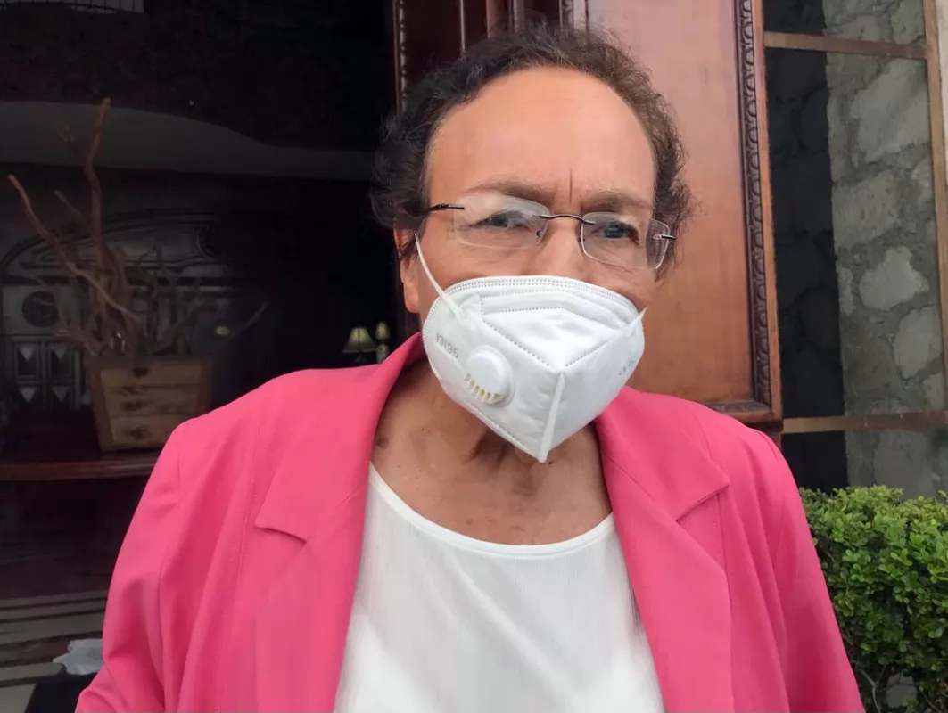 Alcaldes están dando bases a sus familiares y hasta a amantes: Águeda Galicia