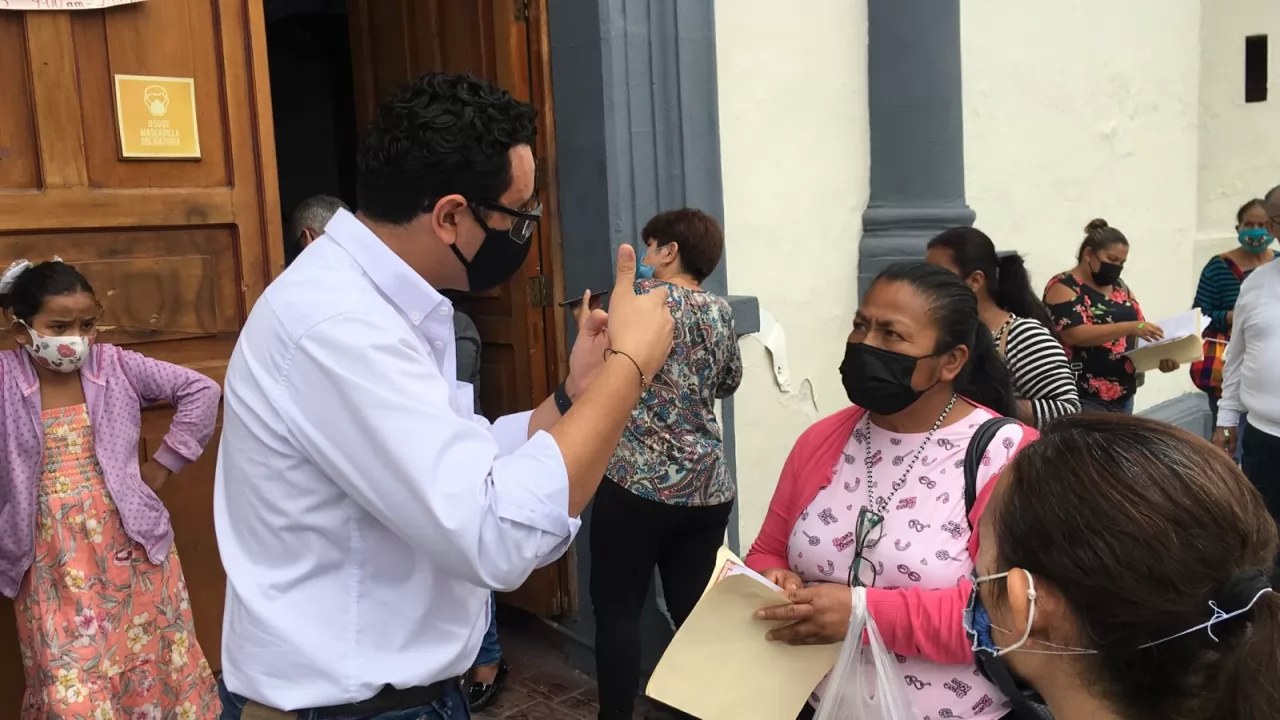 Por no usar tecnologías, ponen en riesgo su vida: Registro Civil