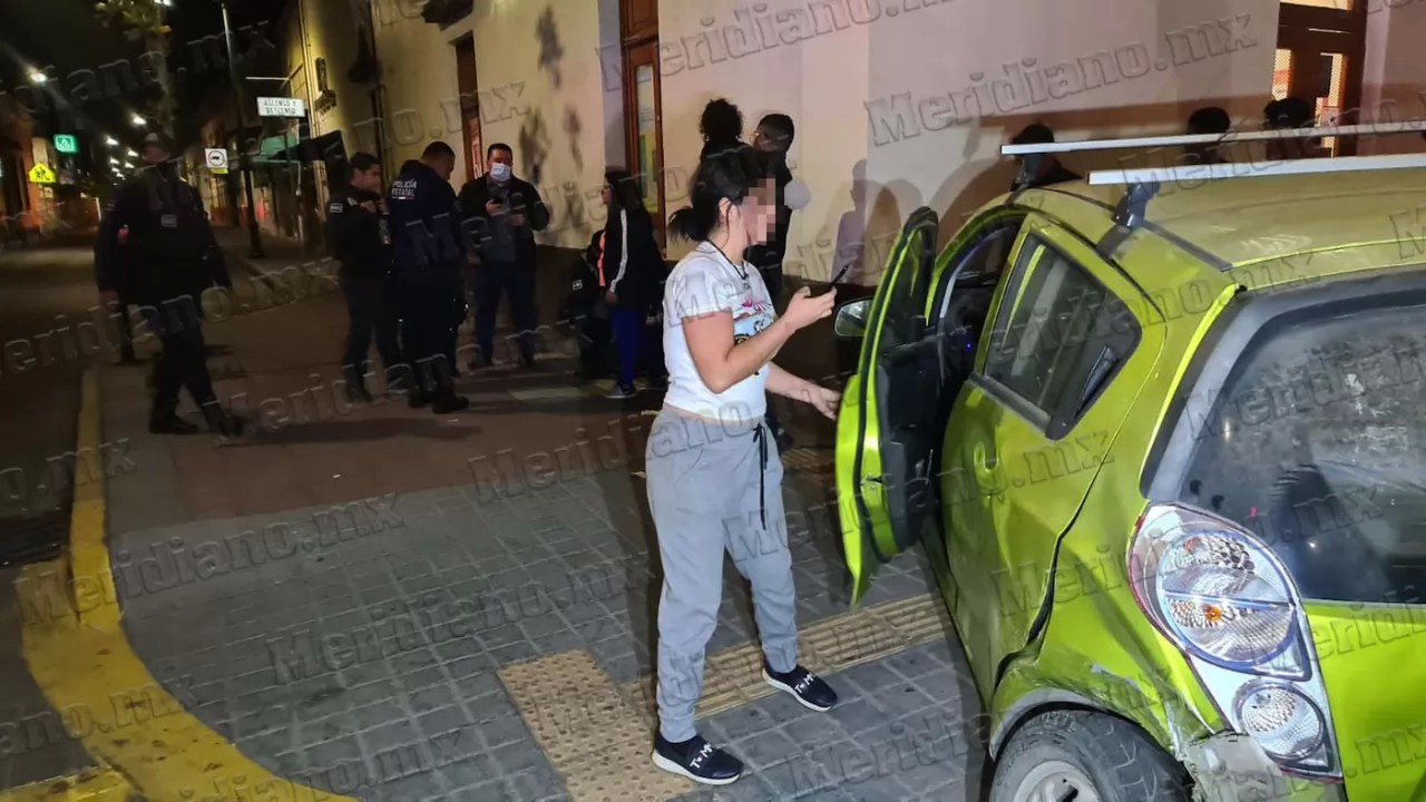 Mujer lesionada tras accidente en av. México