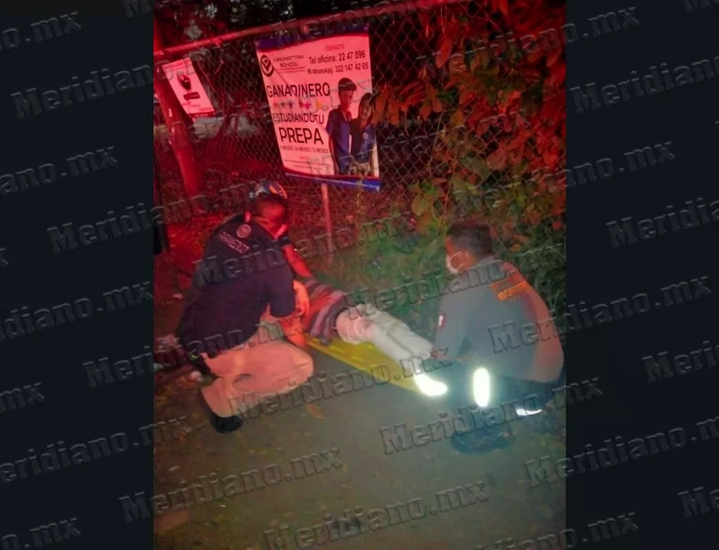 ¡hospitalizaron grave a ancianito!