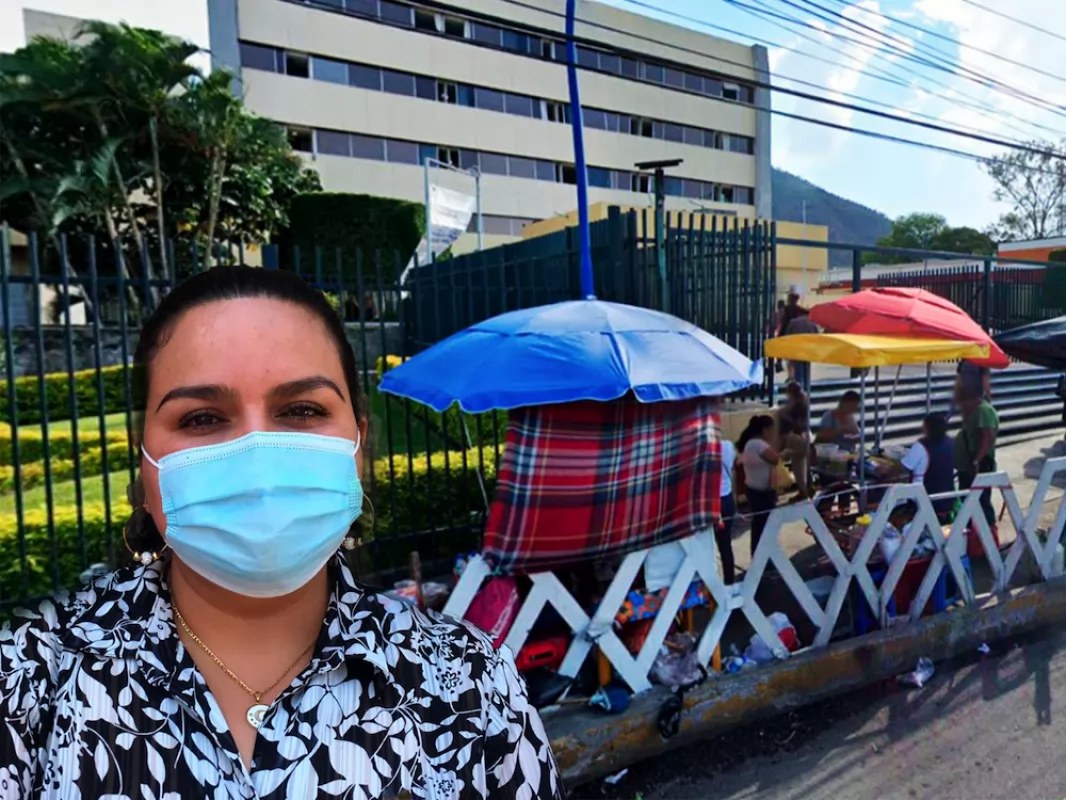 Ven inviable regresar comercio ambulante a las afueras del IMSS