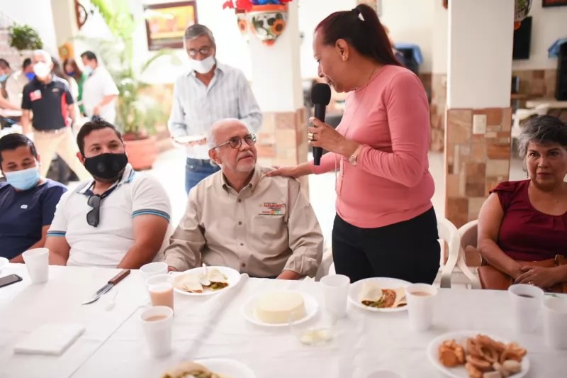 Esta campaña nace desde la entraña del pueblo: Navarro