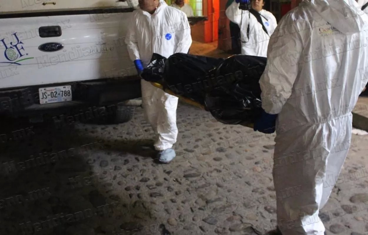 ¡murió un extranjero!