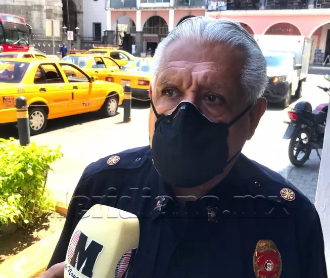 Se gestiona un camión de bomberos para Tepic: Pablo Basulto Mares