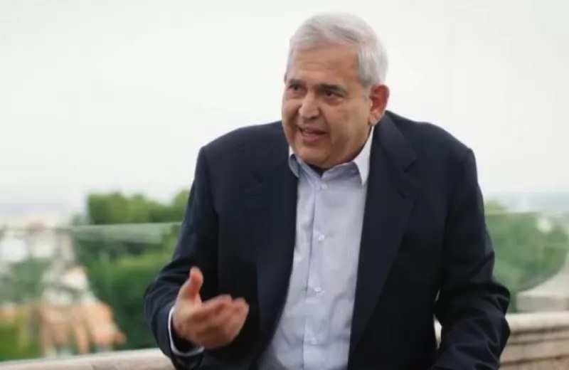 Alonso Ancira sale de prisión tras lograr acuerdo con Pemex