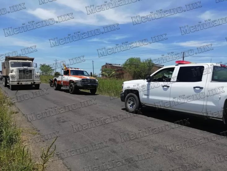 Un joven sin vida y un menor lesionados es el saldo de fatal accidente en Santiago Ixcuintla