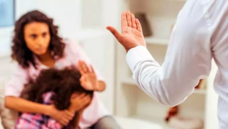 Nayarit registra más de 20 casos diarios de violencia familiar