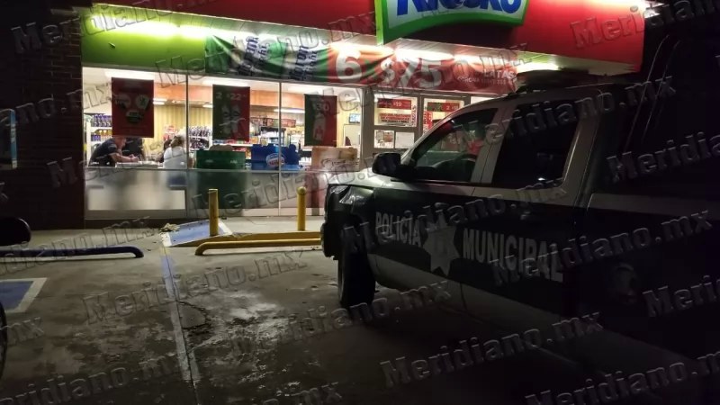 ¡un puñal le dio valor y, asaltó una tienda kiosko!