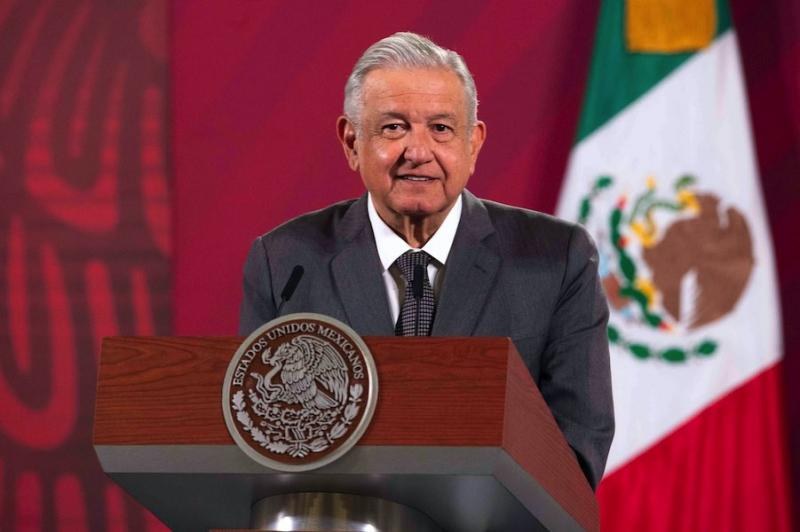AMLO anuncia el despliegue de 5,000 elementos por el paso del huracán delta en Yucatán