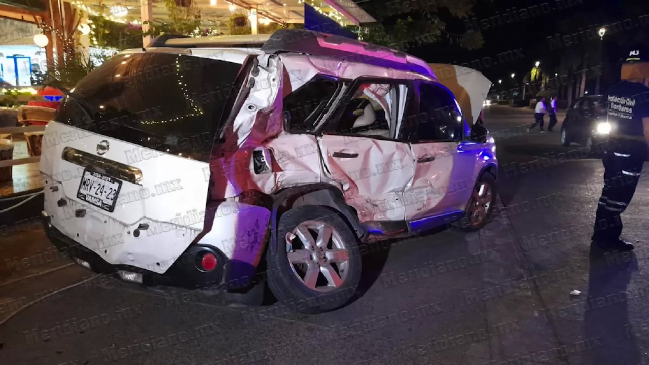 Reguero de heridos tras choque impresionante en Fluvial