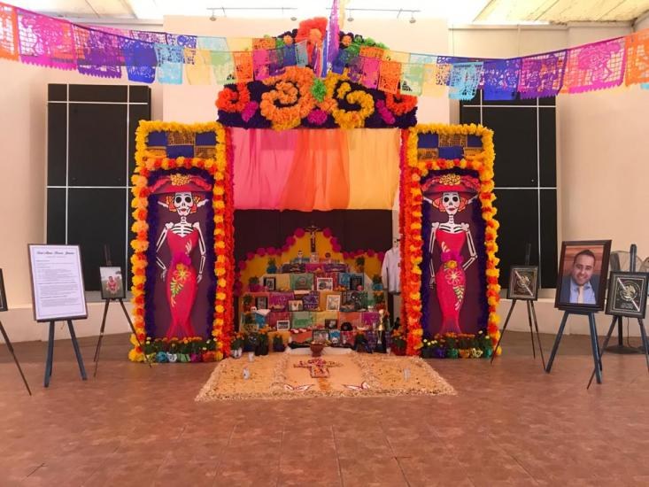 Brinda Ayuntamiento de Tepic homenaje a René Herrera Jiménez