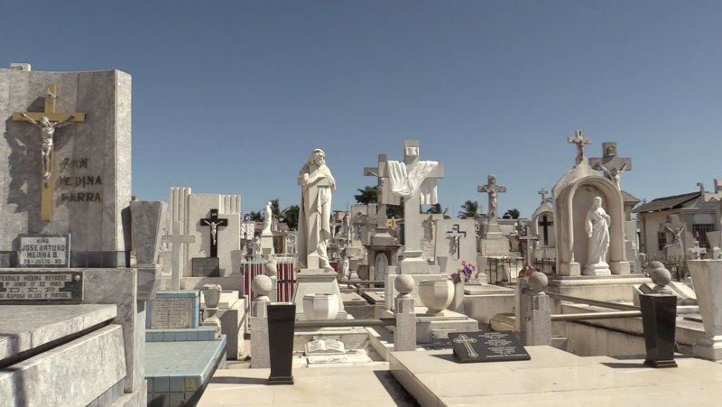 Tepicenses acataron medidas y no hay disturbios en panteones: Ayuntamiento