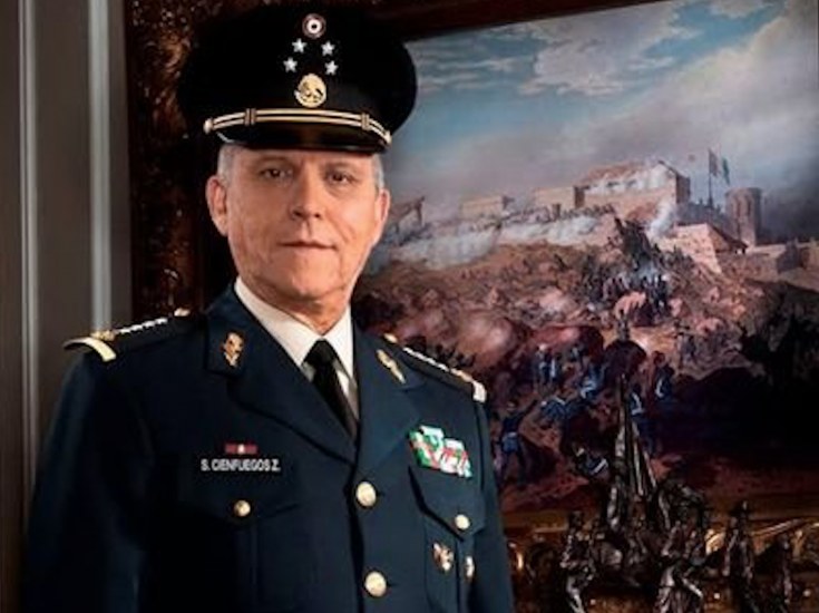 Acepta Jueza desestimar cargos contra Cienfuegos; Regresará en libertad a México