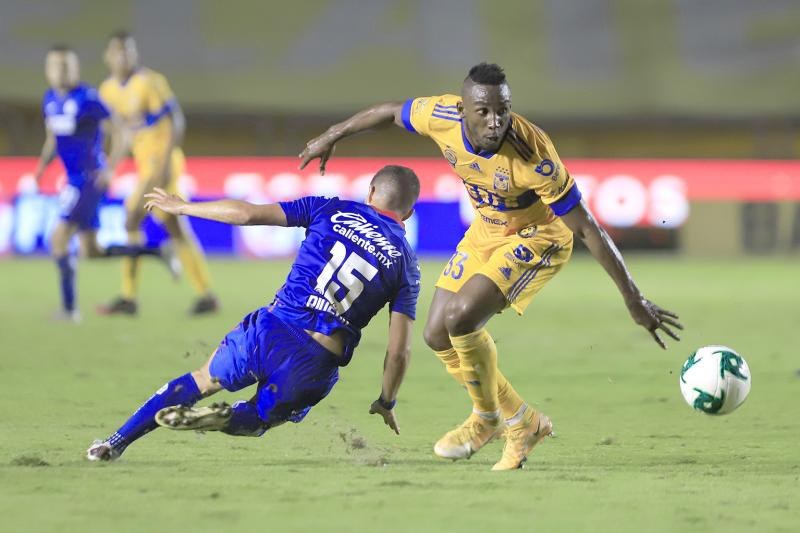 TIGRES 1-3 CRUZ AZUL - Cruz Azul da golpe de autoridad